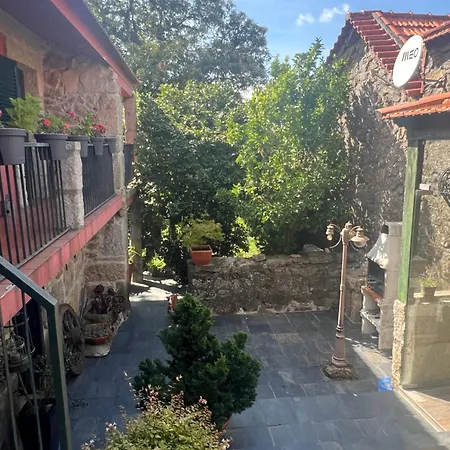 Semesterbostad Casa Da Costinha Cinfães